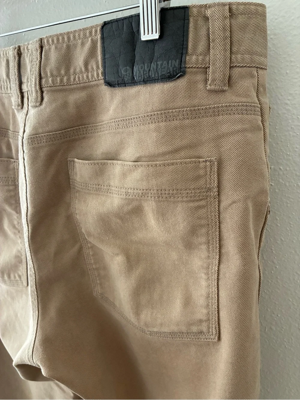 Men's Mountain Hardwear Khaki Jeans